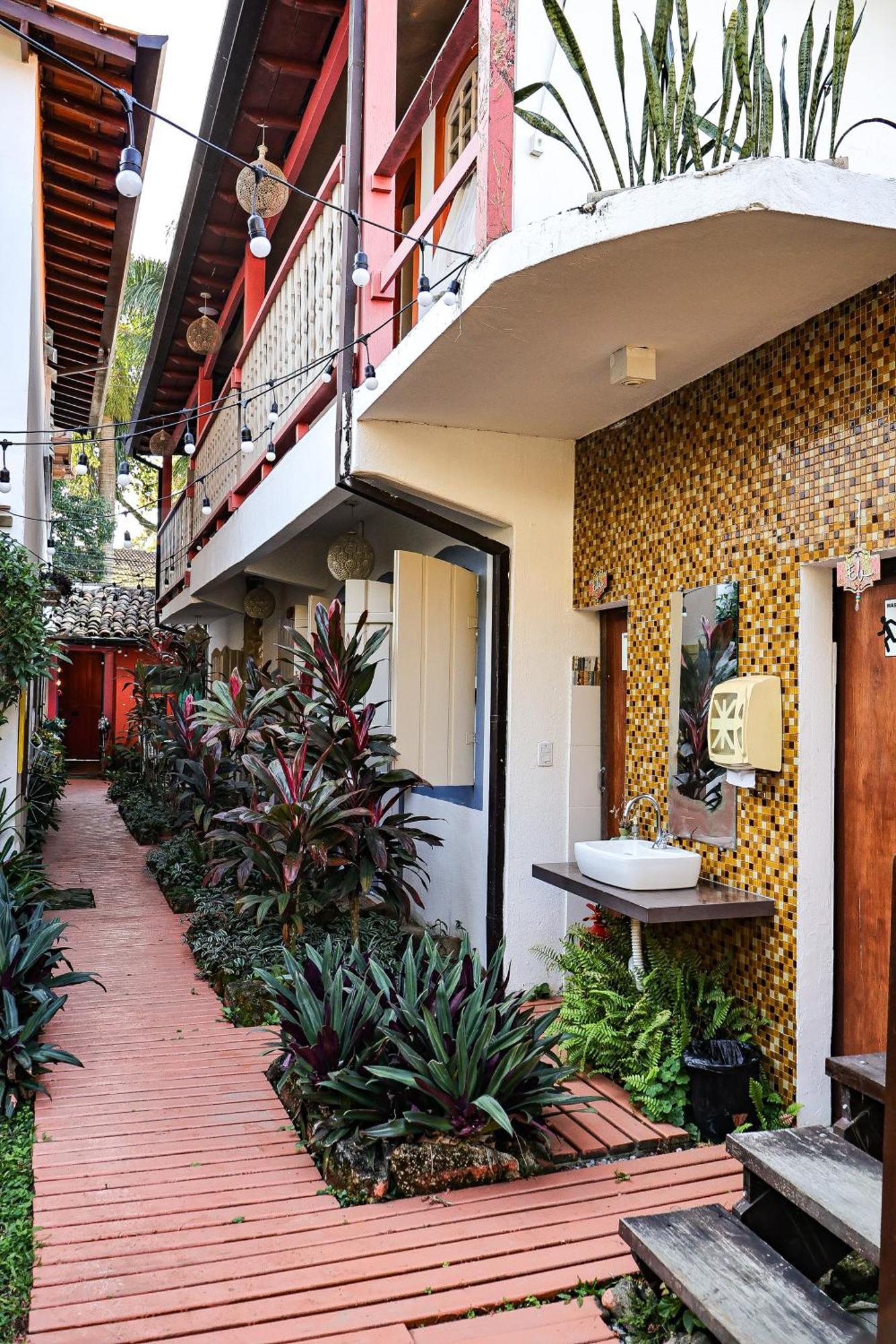 Com Verso e Prosa RePouso e Café Parati Exterior foto